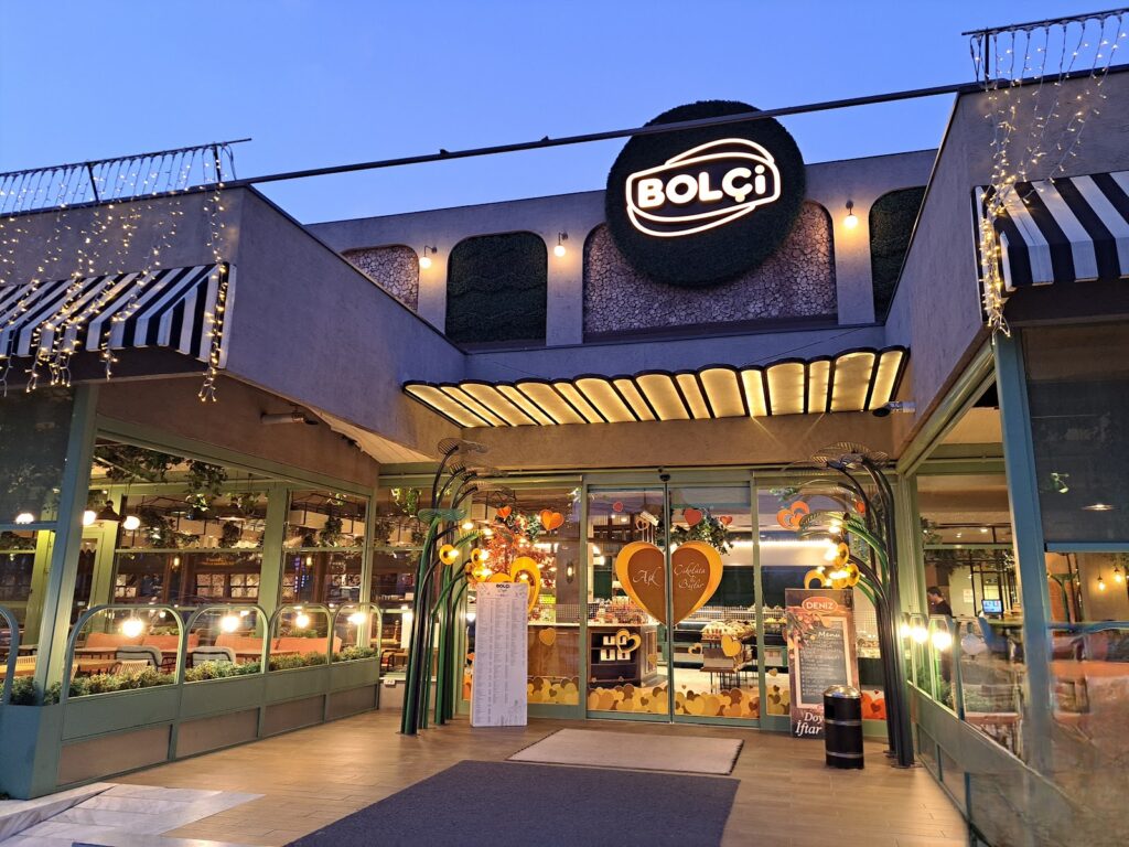 Bolçi Cafe Restaurant